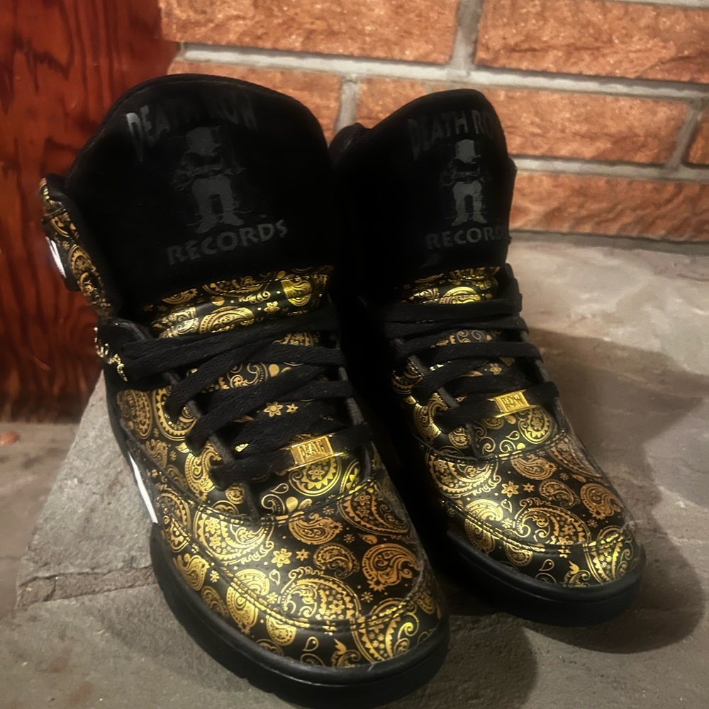 NWOB Patrick Ewing Gold and Black Sneakers for Death Row Records anniversary
